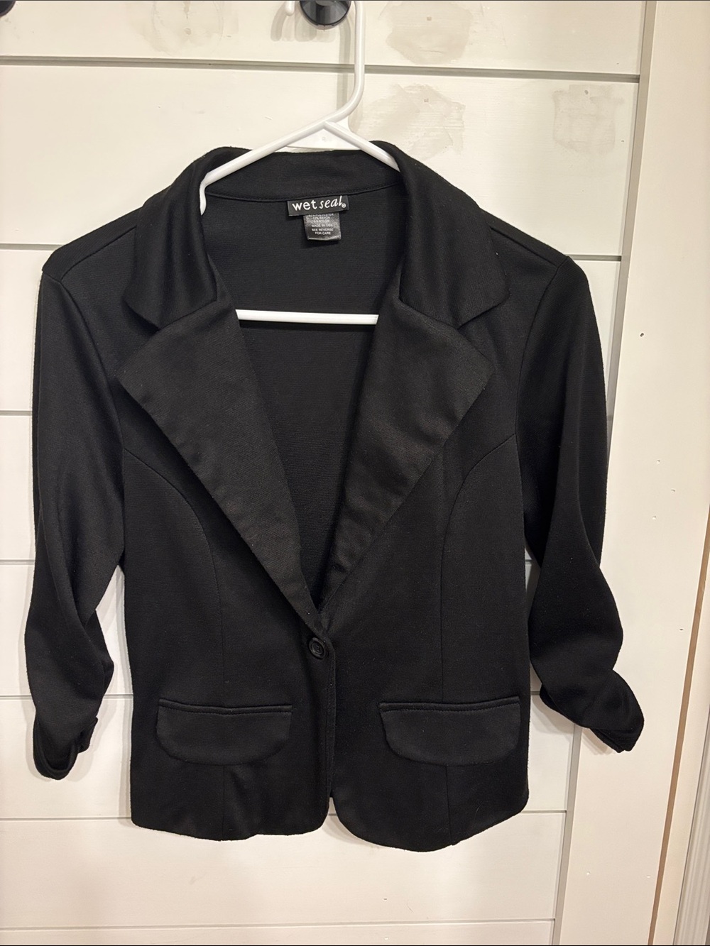 Wet Seal Black Tailored Single-Button Blazer
